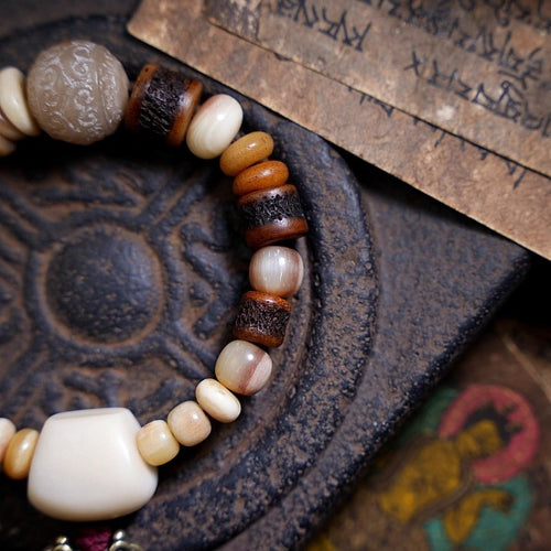A niche yak bone bracelet